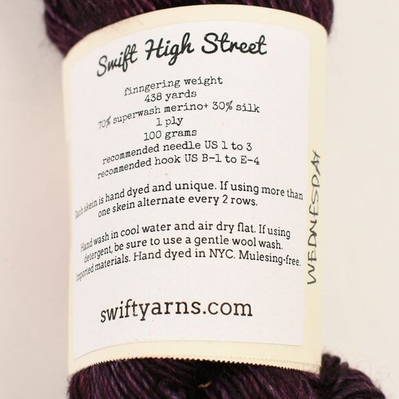Swift High Street Fingering Weight Yarn SW Merino Silk 438 Yds Color Wednesday - Picture 4 of 4